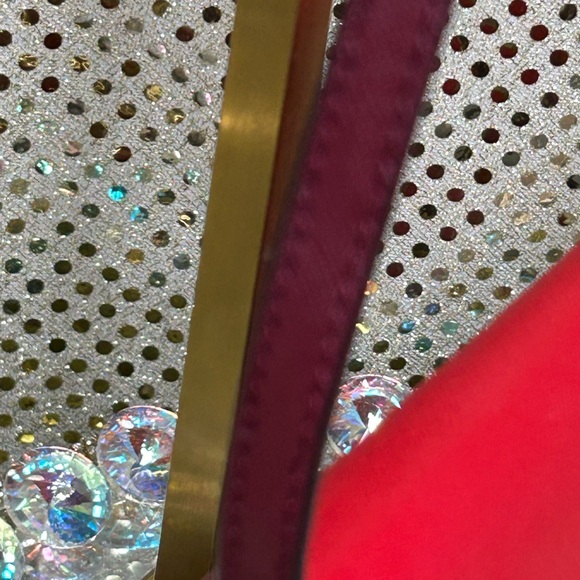 Henri Bendel Red Saffiano Leather Crossbody Bag Approx. 7 x 4 - Picture 9 of 17